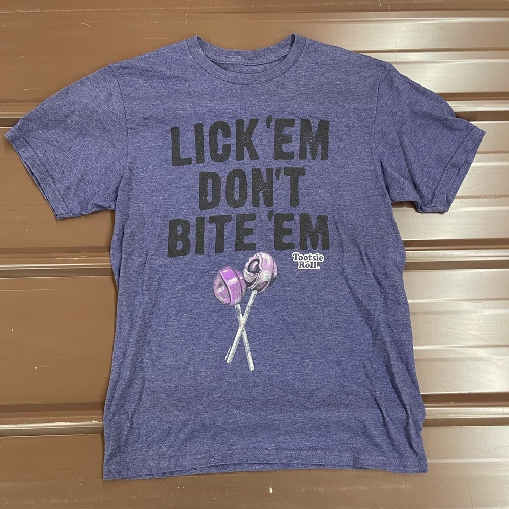 2012  purple/grape Tootsie Pop fitted tee size medium Lick ‘em Don’t Bite ‘em